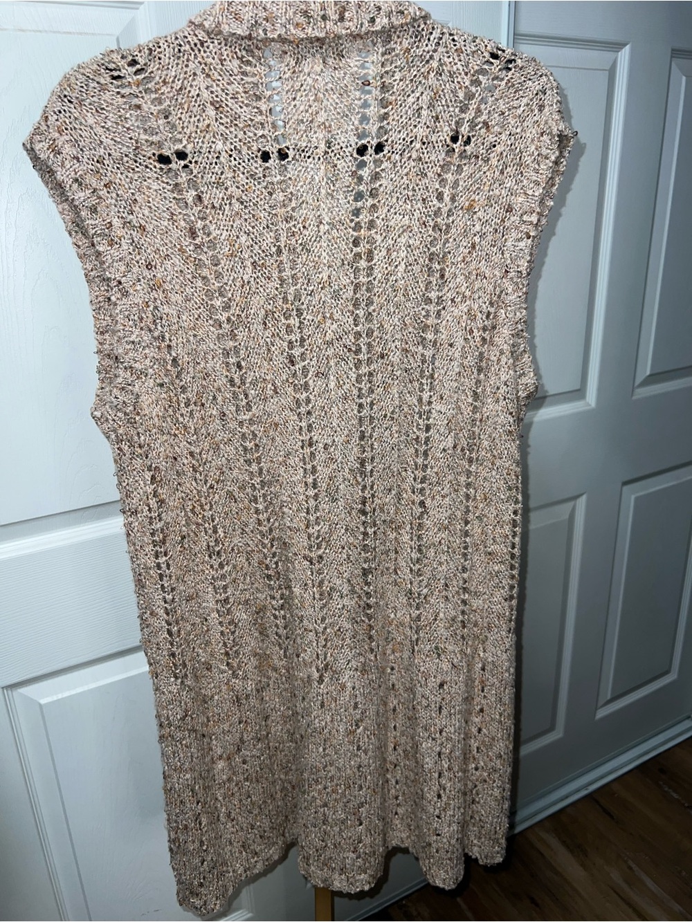 Coldwater Creek Neutral Beige Open-Knit Sleeveless Cardigan - Picture 5 of 5